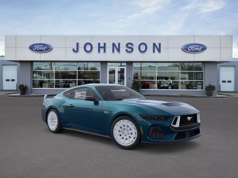 New 2026 Ford Mustang GT Premium w/ GT Performance Package RWD image 7