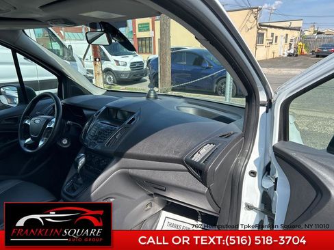 Used 2017 Ford Transit Connect XL image 19