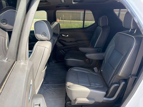 Used 2023 Chevrolet Traverse Premier w/ Redline Edition FWD image 21