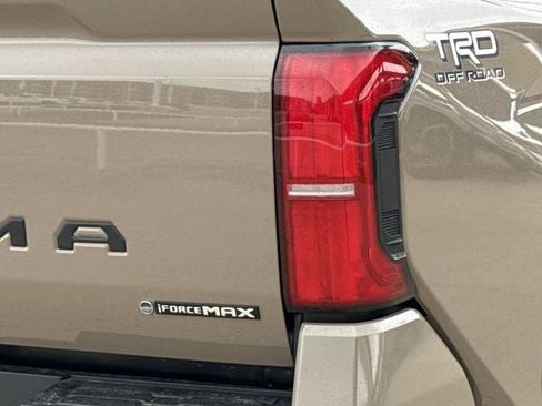 New 2026 Toyota Tacoma TRD Off-Road image 7