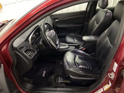 Used 2012 Chrysler 200 Limited w/ Sun/Sound Group FWD image 25