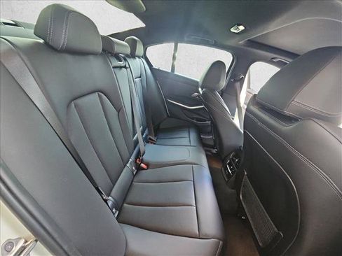Used 2023 BMW 330i Sedan w/ Premium Package RWD image 17