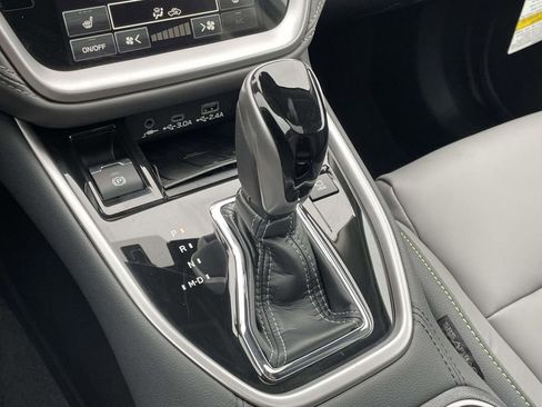 Certified 2025 Subaru Outback Onyx Edition XT w/ Tech Package 2 image 27