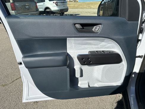 New 2025 Ford Maverick XLT w/ XLT Luxury Package image 10