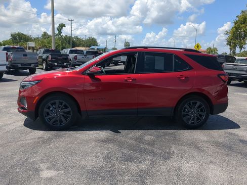 Used 2022 Chevrolet Equinox RS w/ RS Leather Package image 7