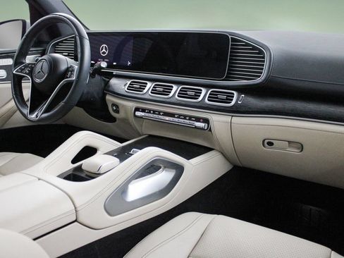 Used 2024 Mercedes-Benz GLE 450 4MATIC image 21