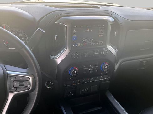 Used 2021 Chevrolet Silverado 1500 LT Trail Boss w/ Convenience Package II AWD/4WD image 6