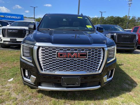 Used 2022 GMC Yukon Denali image 11