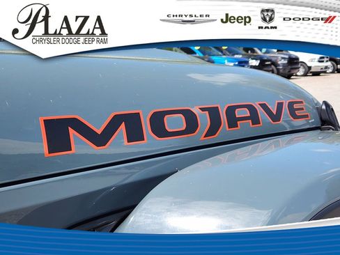 Certified 2024 Jeep Gladiator Mojave AWD/4WD image 10