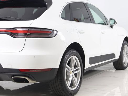 Used 2021 Porsche Macan image 54