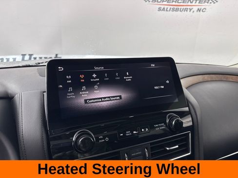 Used 2024 Nissan Armada SL w/ Captain's Chairs Package image 17