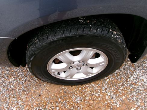 Used 2003 Toyota Highlander 4WD V6 image 5
