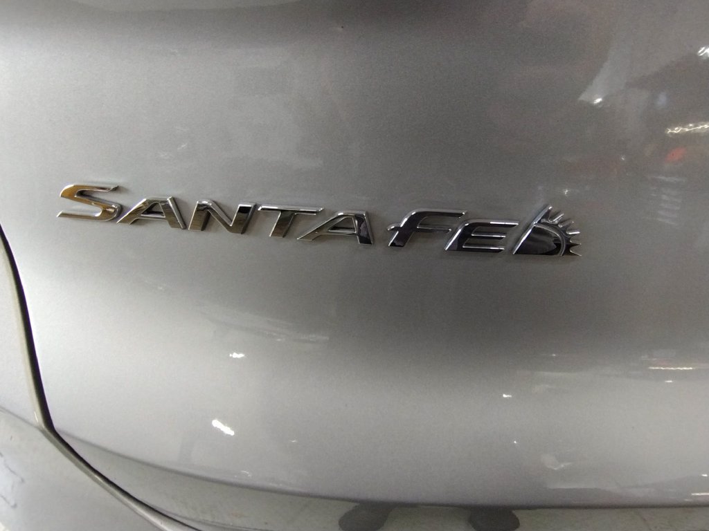 Certified 2023 Hyundai Santa Fe Limited AWD/4WD image 17