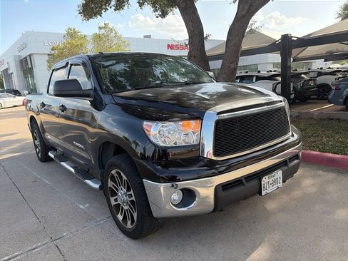 Used 2013 Toyota Tundra 2WD CrewMax w/ Tow Pkg image 17