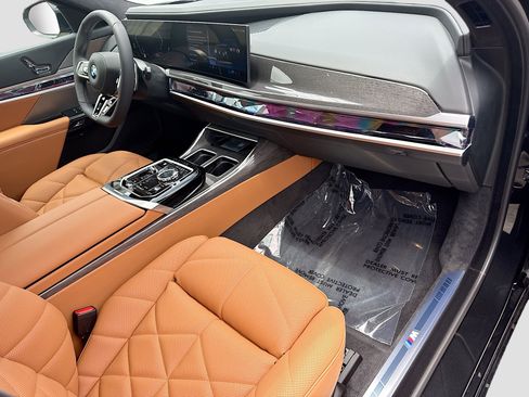 New 2026 BMW 740i w/ Premium Package RWD image 14