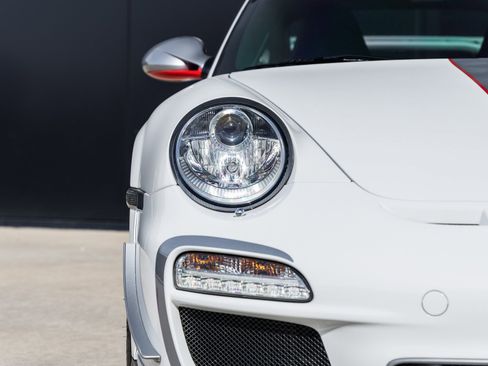 Used 2011 Porsche 911 GT3 RS 4.0 image 25