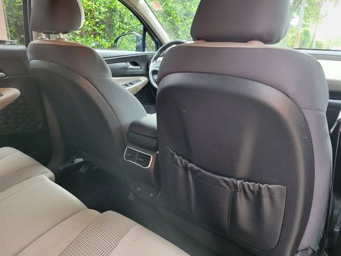 Used 2023 Hyundai Santa Fe SEL FWD image 12