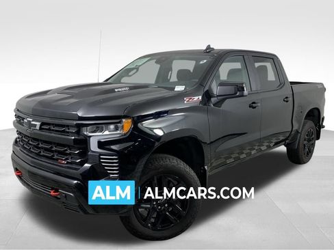 Used 2025 Chevrolet Silverado 1500 LT Trail Boss w/ Protection Package image 1