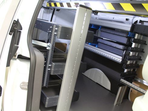 Used 2023 Ford Transit Connect XL image 24