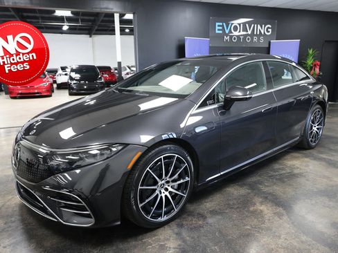 Used 2024 Mercedes-Benz EQS 580 4MATIC Sedan image 1