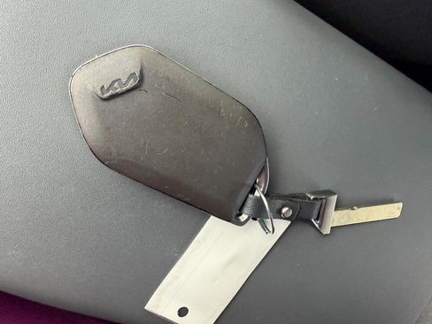 Used 2025 Kia K4 FWD image 41