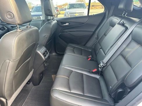Used 2023 Chevrolet Equinox Premier image 28