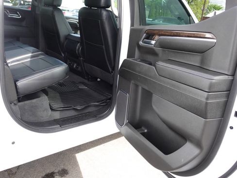 Used 2024 GMC Sierra 1500 Elevation AWD/4WD image 26
