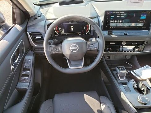 New 2026 Nissan Rogue Platinum w/ Platinum Premium Package image 16