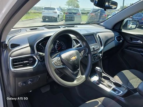 Used 2021 Chevrolet Equinox LT FWD image 7
