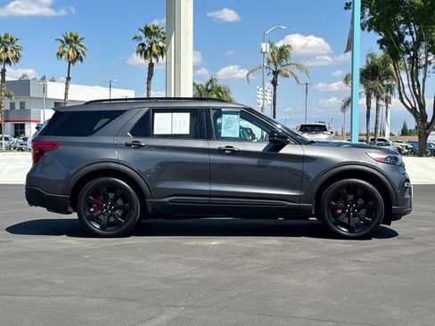 Used 2020 Ford Explorer ST w/ ST Street Pack AWD/4WD image 2