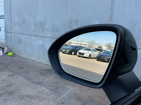 Used 2024 Buick Envision Sport Touring image 19