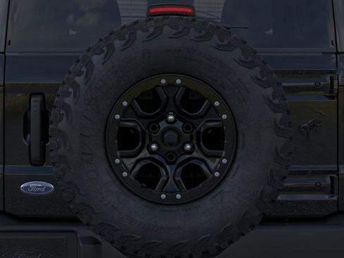 New 2025 Ford Bronco Outer Banks w/ Sasquatch Package image 38