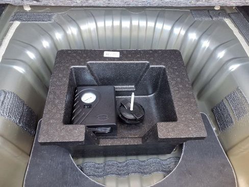 Used 2025 Chevrolet Malibu LT image 31