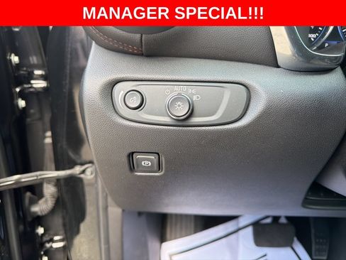 Used 2023 Chevrolet Blazer Premier w/ Driver Confidence II Package FWD image 21