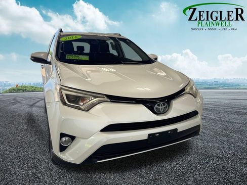 Used 2016 Toyota RAV4 Limited AWD/4WD image 8