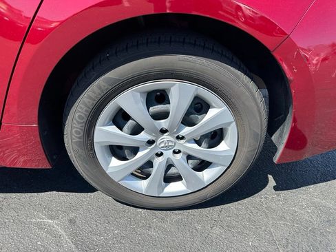 Used 2024 Toyota Corolla LE FWD image 6