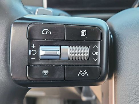 Used 2025 Hyundai Santa Fe SEL image 23