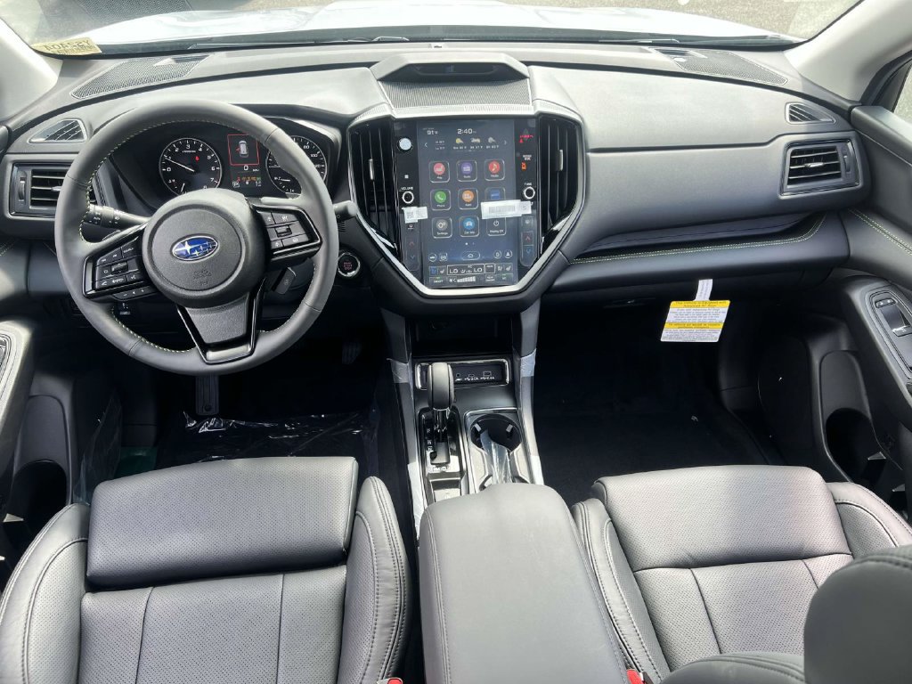 Certified 2025 Subaru Ascent Bronze Edition AWD/4WD image 11