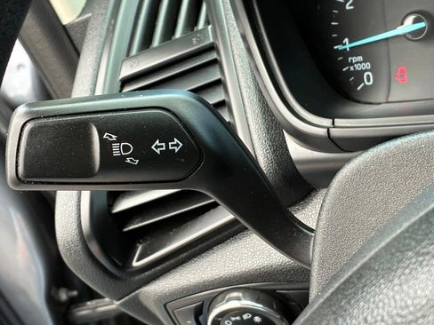 Used 2020 Ford EcoSport S FWD image 36