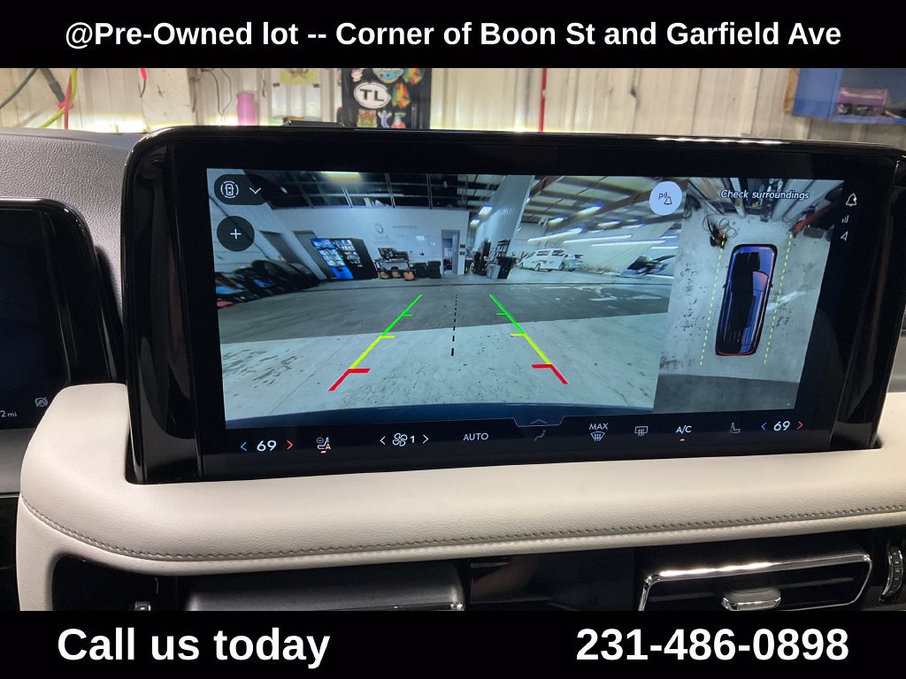 Used 2025 Lincoln Aviator Reserve w/ Equipment Group 201A AWD/4WD image 24