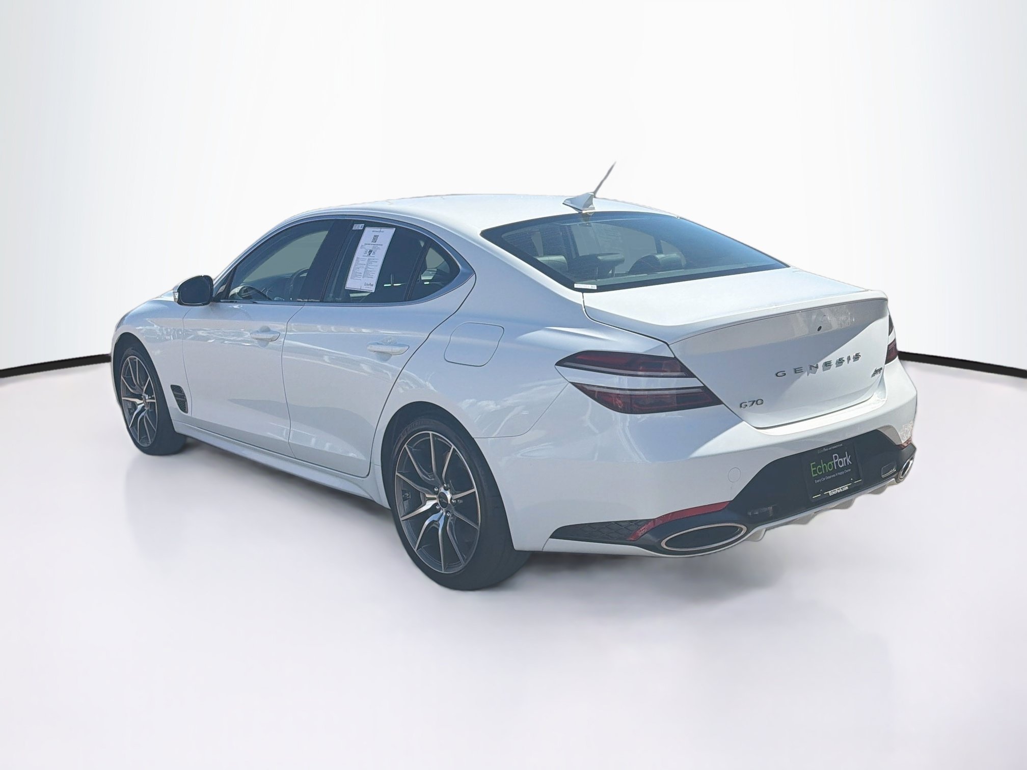 Used 2025 Genesis G70 2.5T AWD/4WD image 5