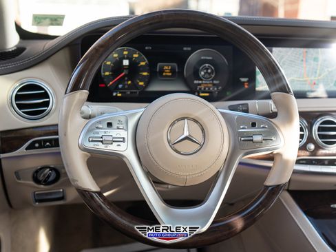 Used 2018 Mercedes-Benz S 560 4MATIC Sedan w/ Premium Package image 23