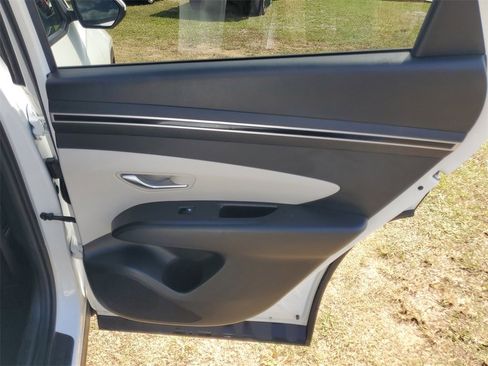 Used 2024 Hyundai Tucson SEL image 35