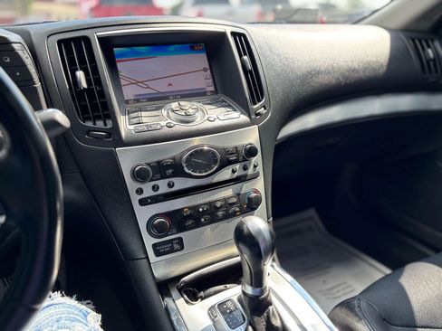 Used 2014 INFINITI Q60 Journey w/ Premium Package image 7