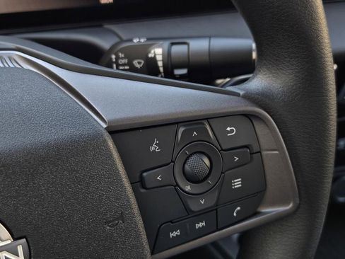 New 2026 Nissan Sentra SV image 25