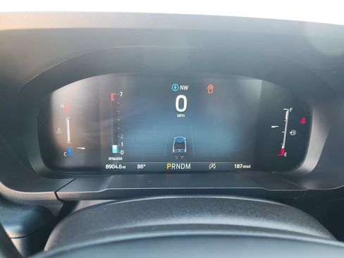 Used 2025 Ford Maverick Lobo AWD/4WD image 21