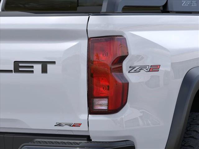 New 2026 Chevrolet Colorado ZR2 w/ Technology Package AWD/4WD image 11