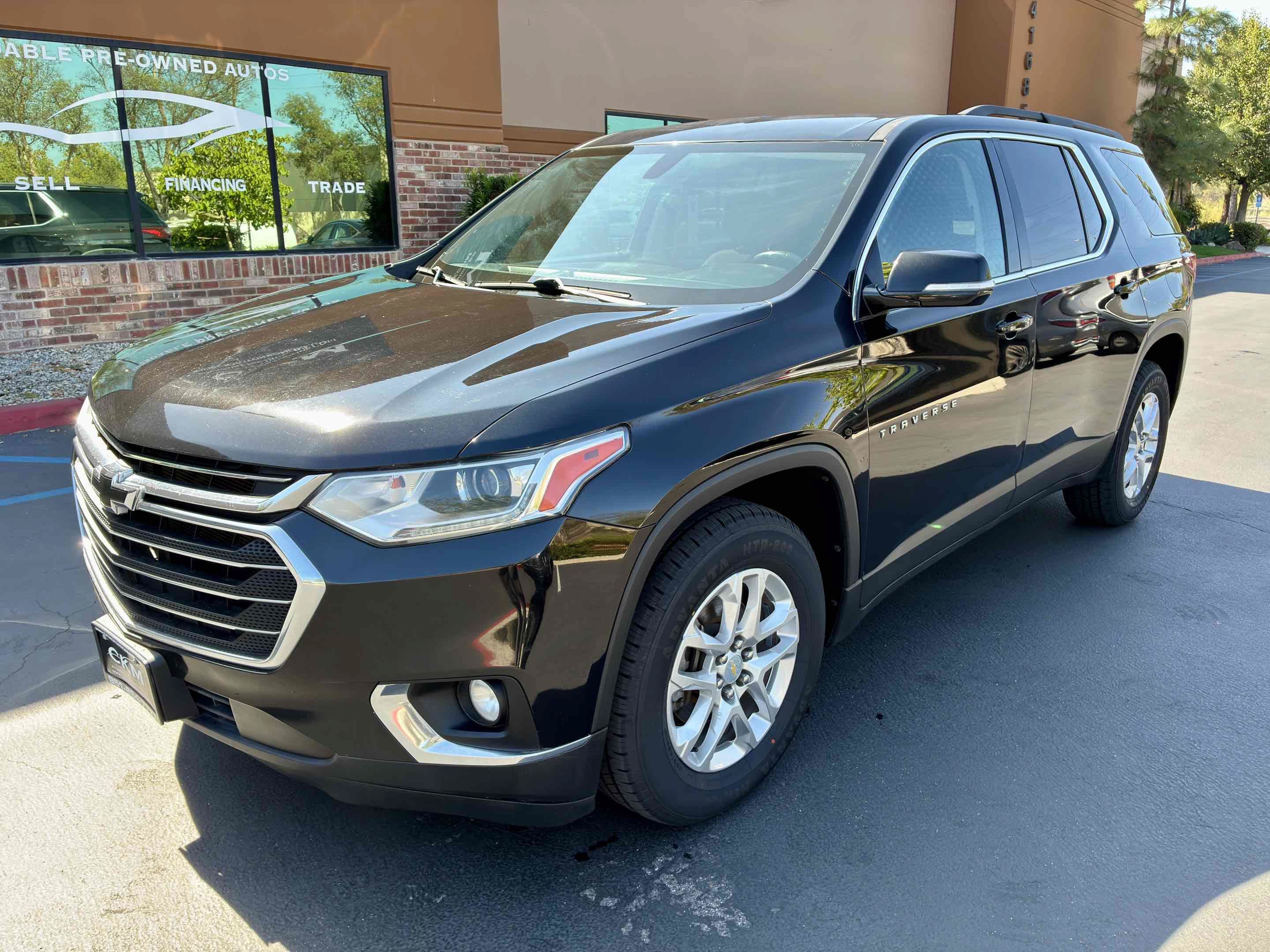 Used 2020 Chevrolet Traverse LT FWD image 4