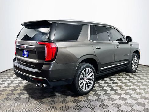 Used 2021 GMC Yukon Denali w/ Denali Premium Package AWD/4WD image 7