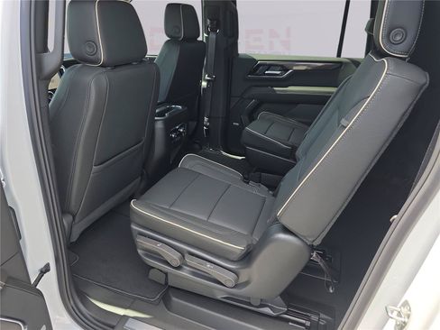 New 2026 GMC Yukon XL Elevation RWD image 29
